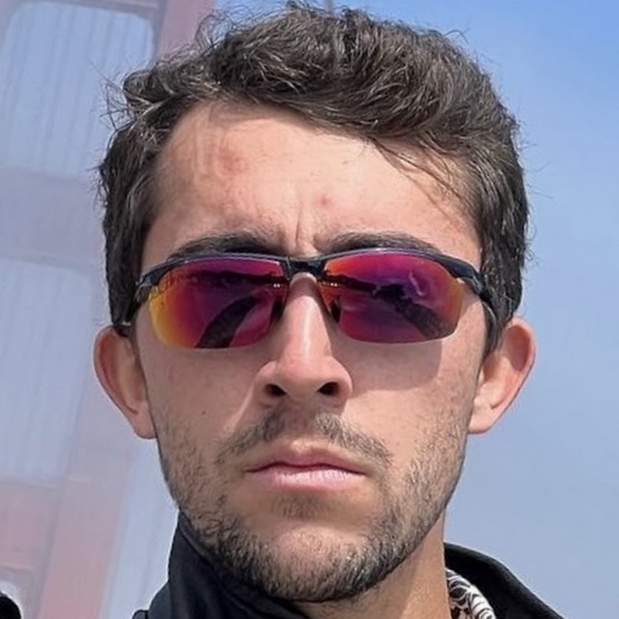 Tyler Oliveira channel photo